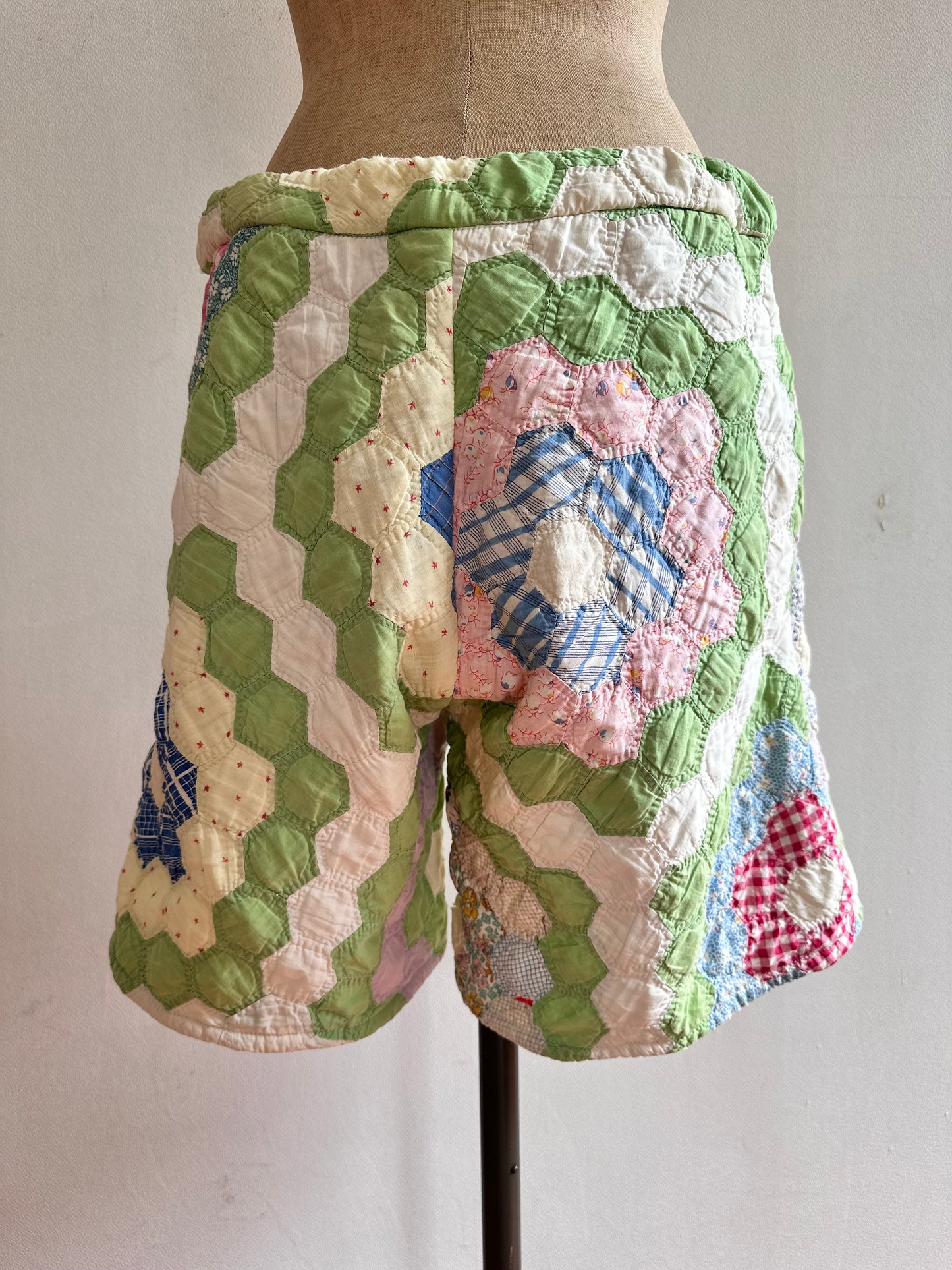 old quilt short pants