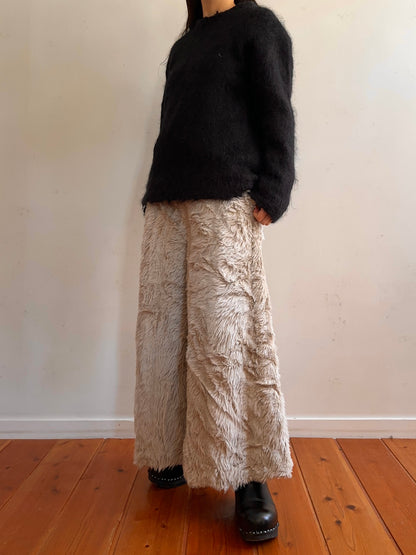 old fur wide pants / milky white