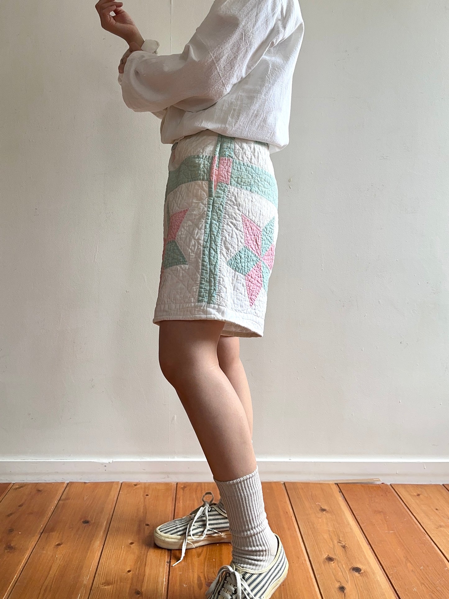 old quilt short pants