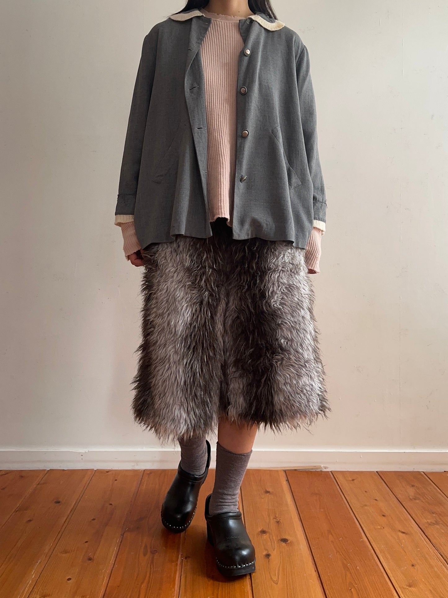 old fur half pants / silver× grayish brown