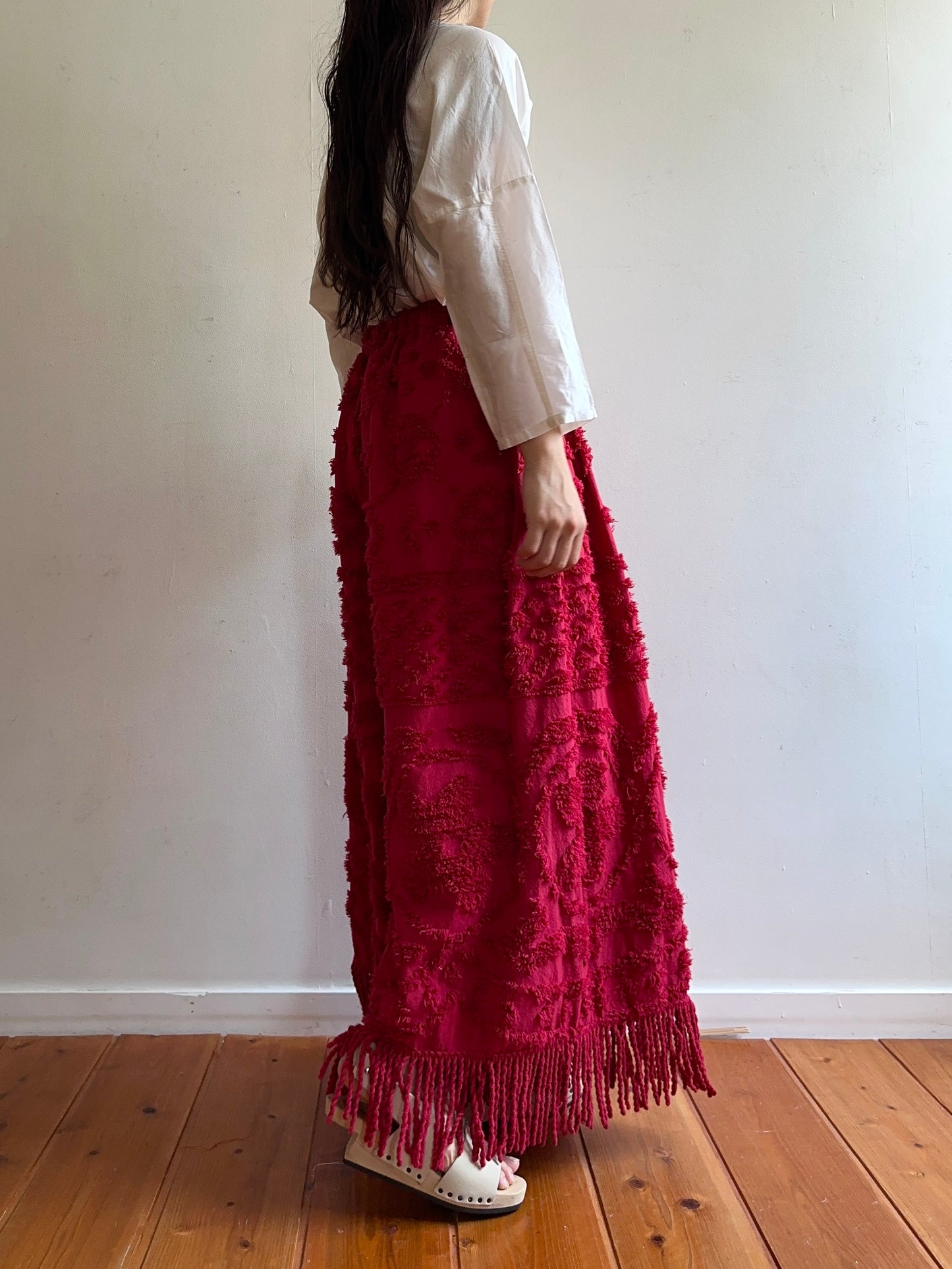 old chenille many tuck pants / ruby