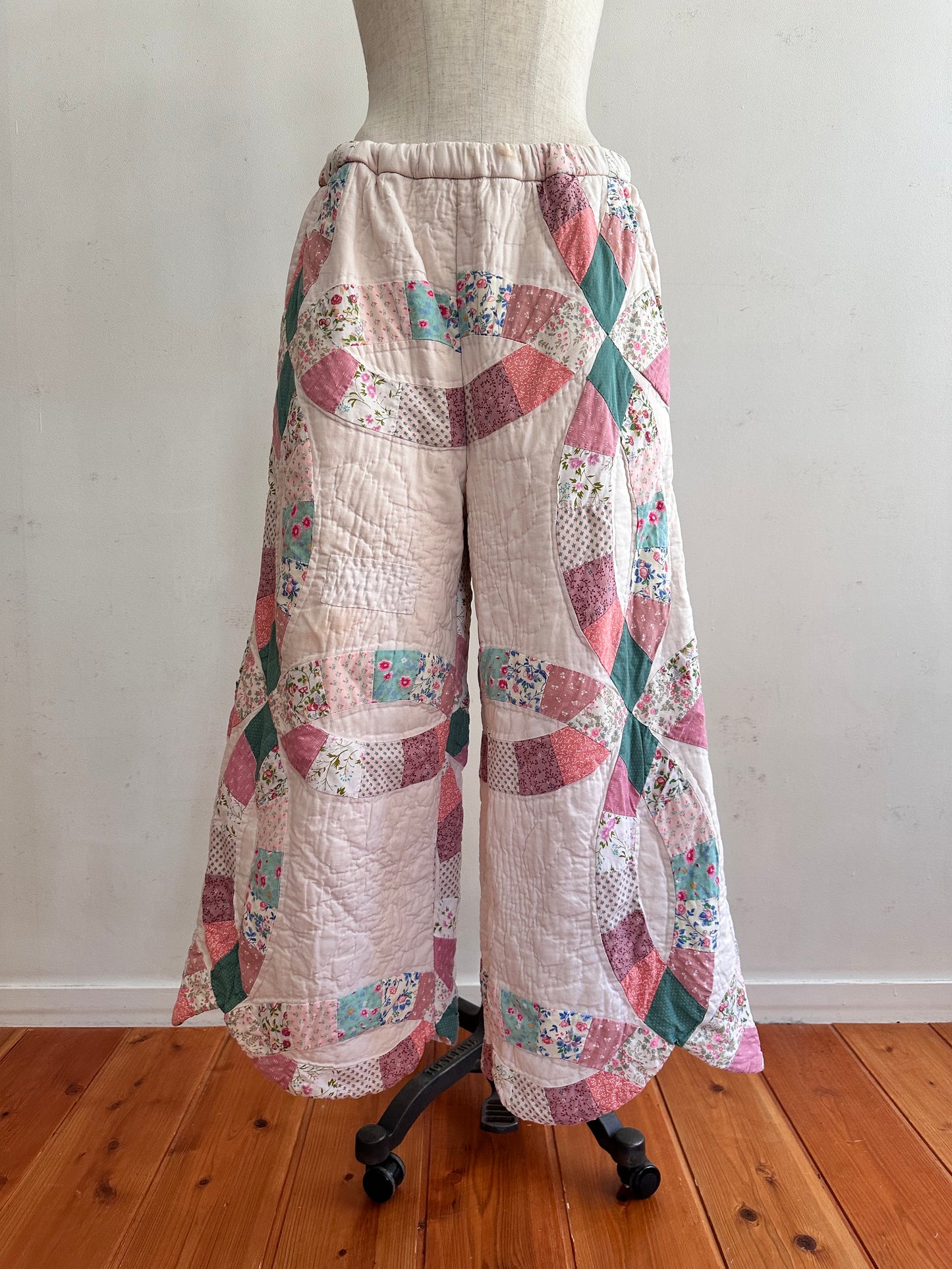 old quilt wide pants