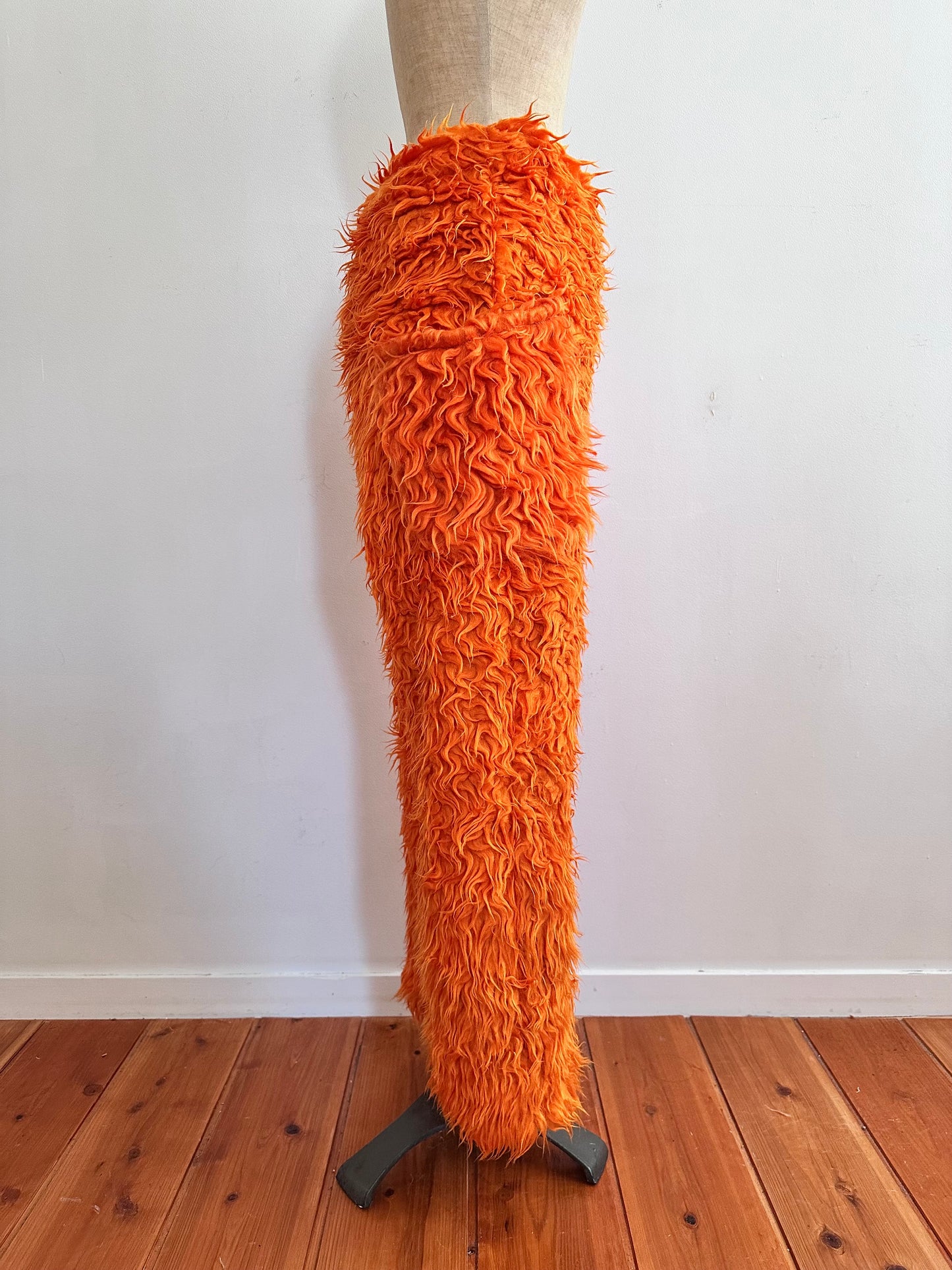 old fur pants  / orange