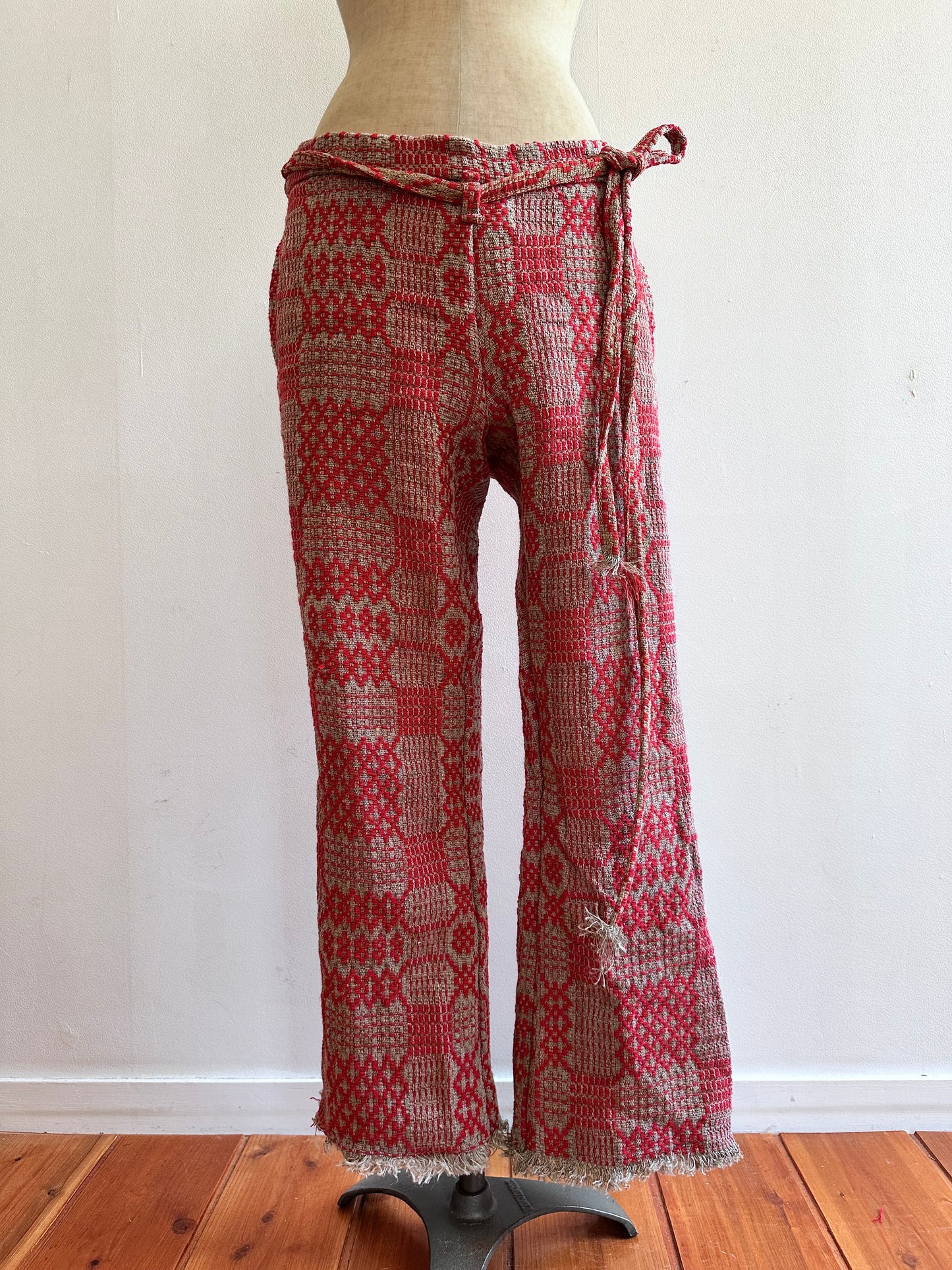 old coverlet slim flare pants / red