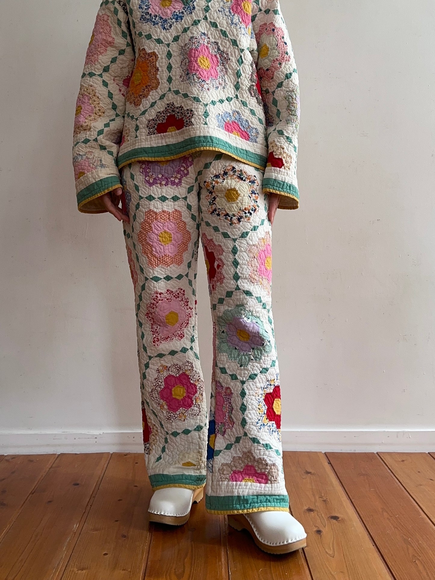 old quilt slim flare pants