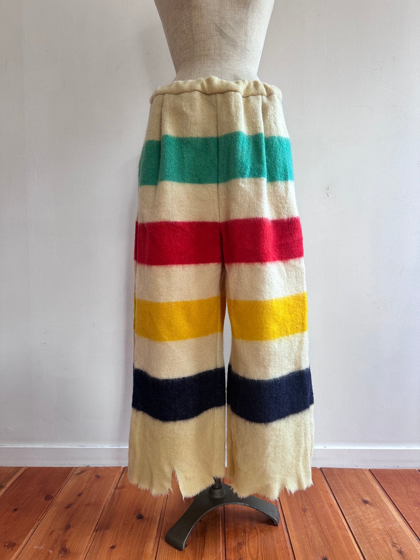 old blanket tuck wide pants