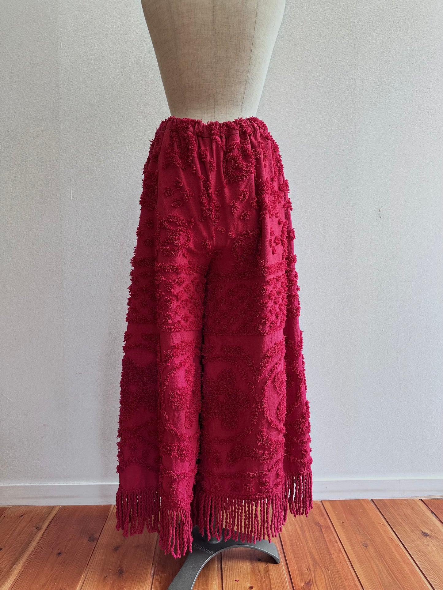 old chenille many tuck pants / ruby