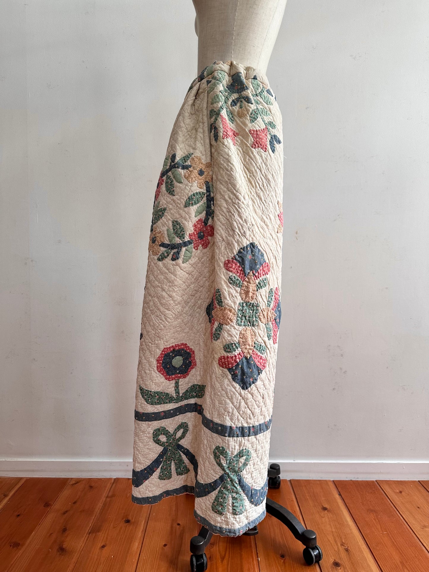 old quilt many tuck pants