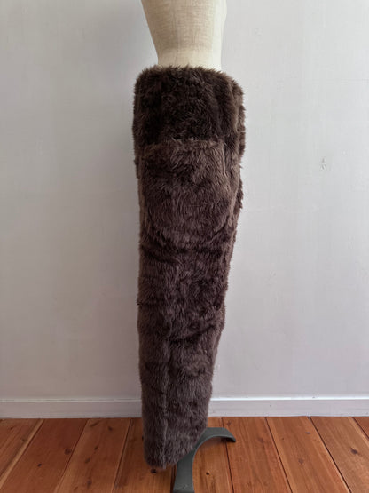 old fur pants / dark brown