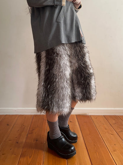 old fur half pants / silver× grayish brown