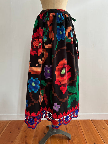 flower hand stitch gather skirt