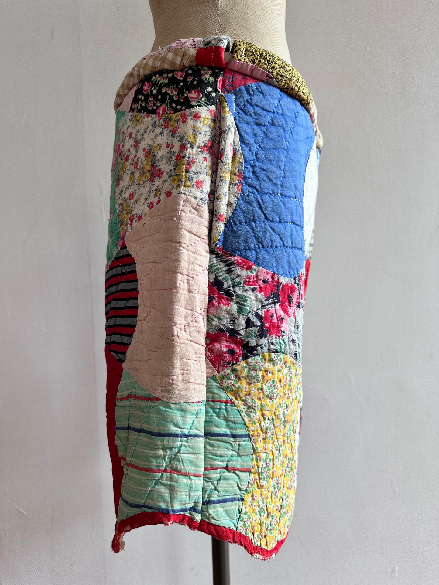 antique quilt short pants