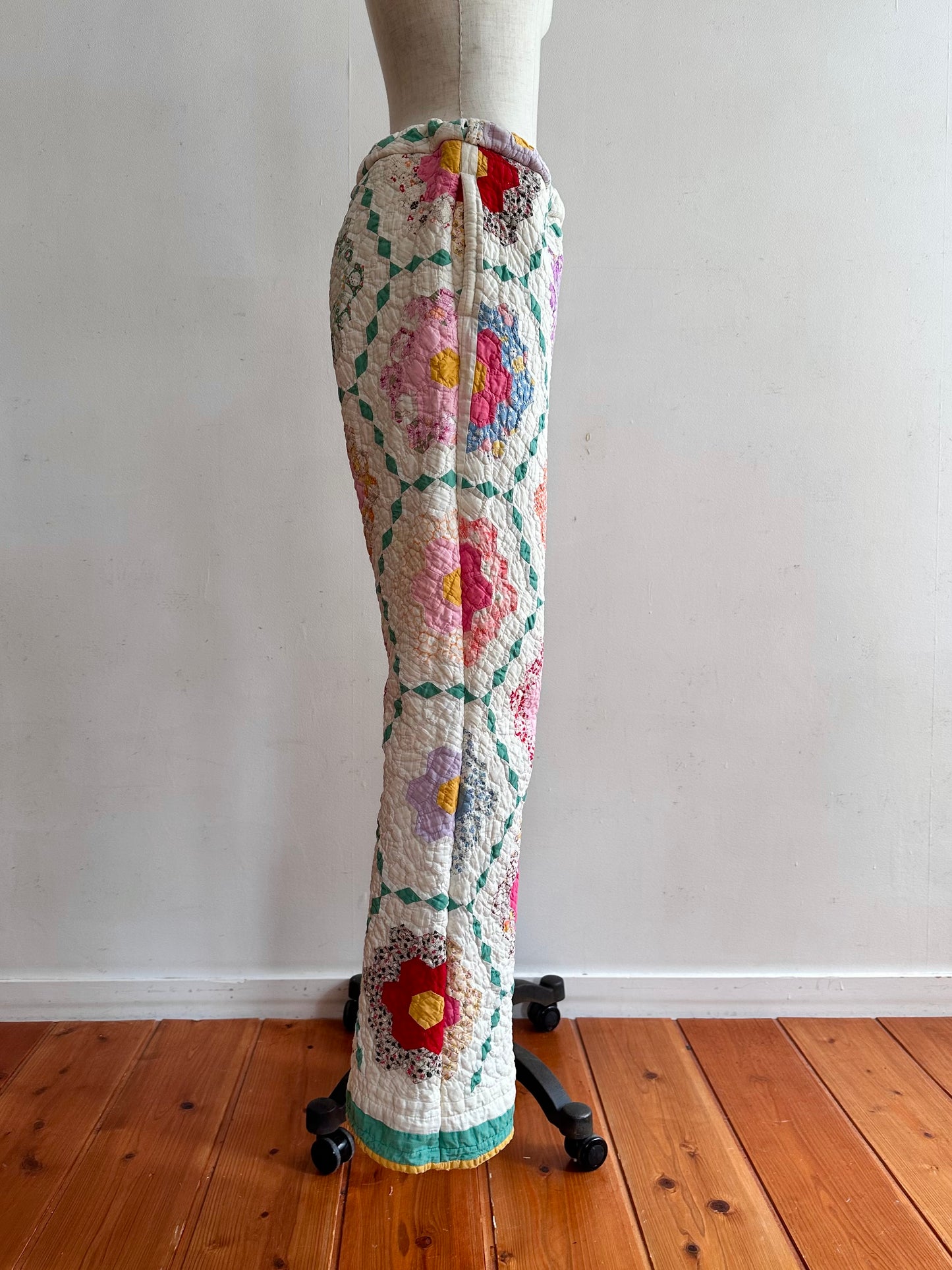 old quilt slim flare pants