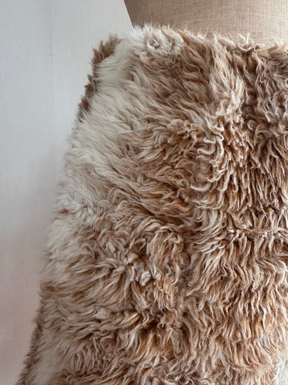 old fur short pants /gizmo