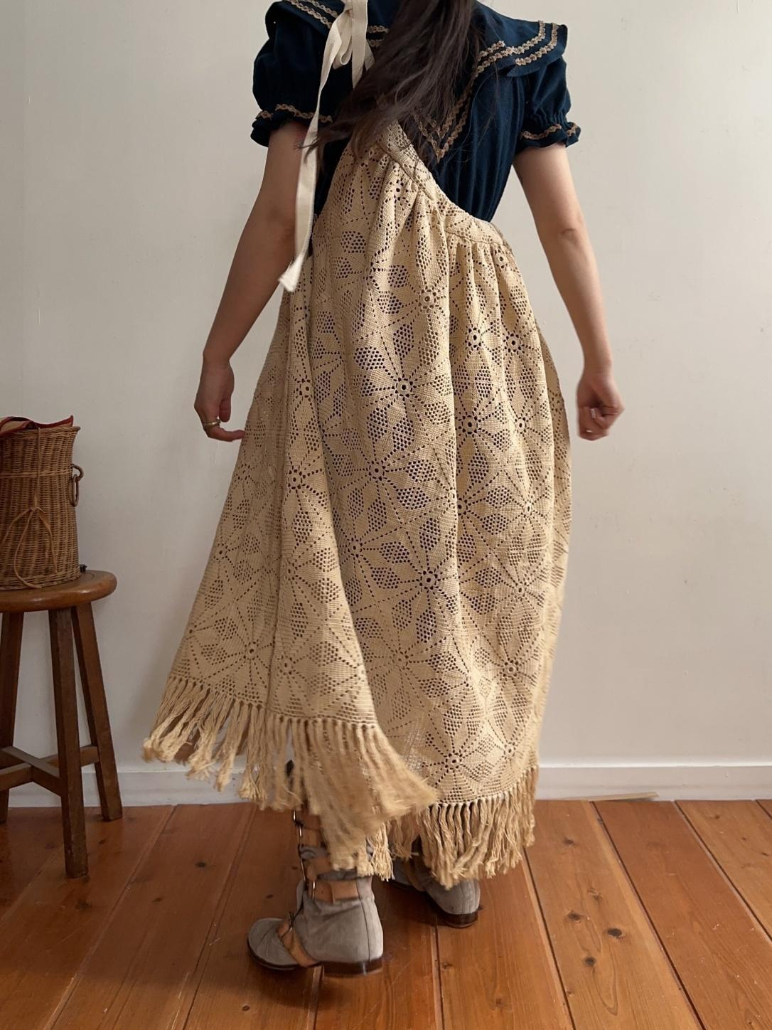old lace gather skirt