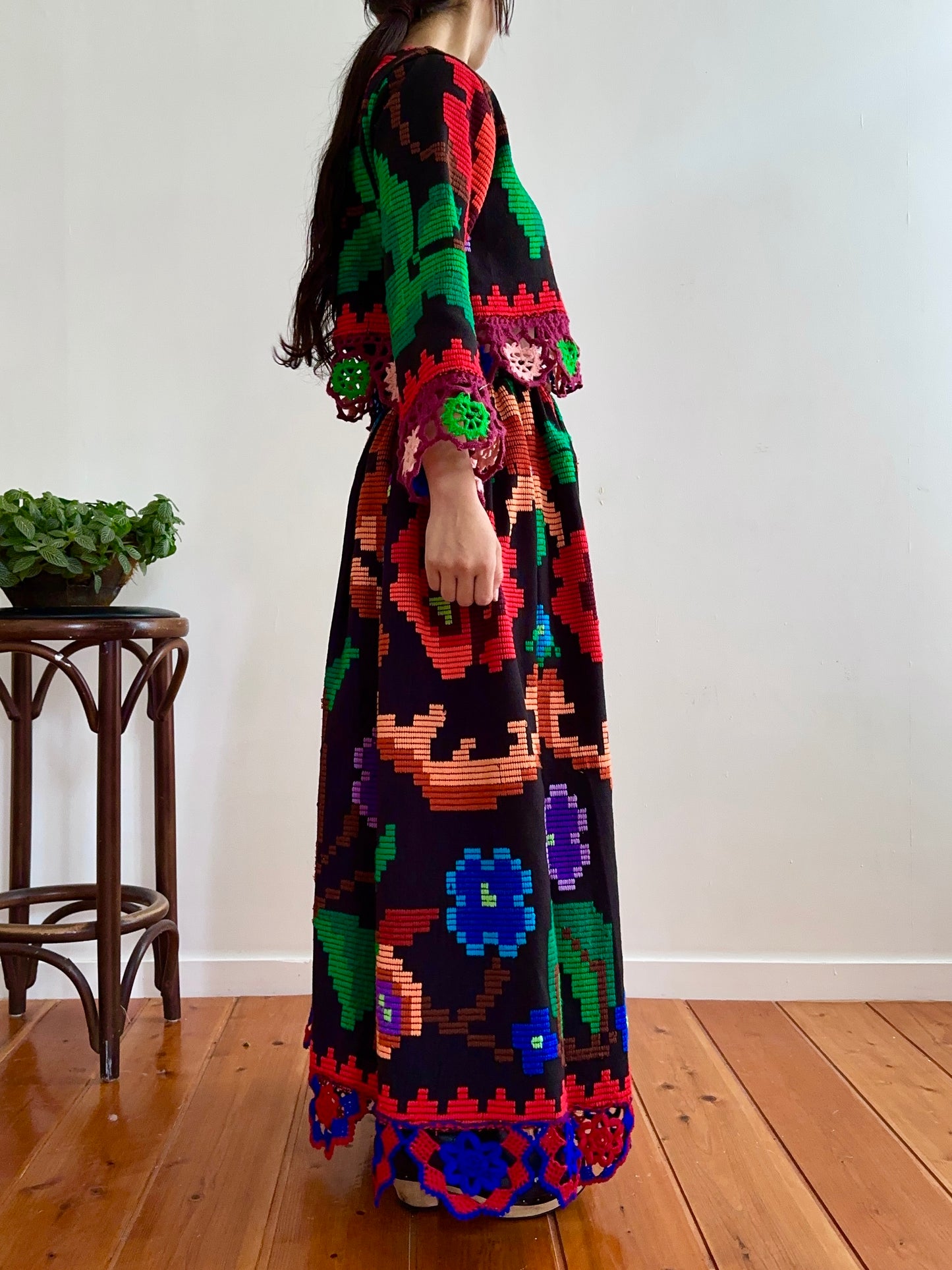 flower hand stitch gather skirt