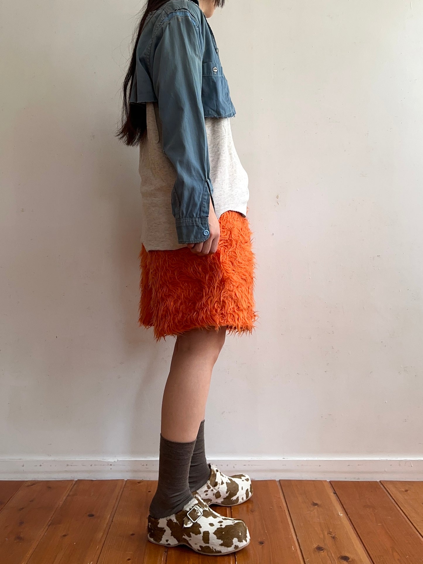 old fur short pants / orange
