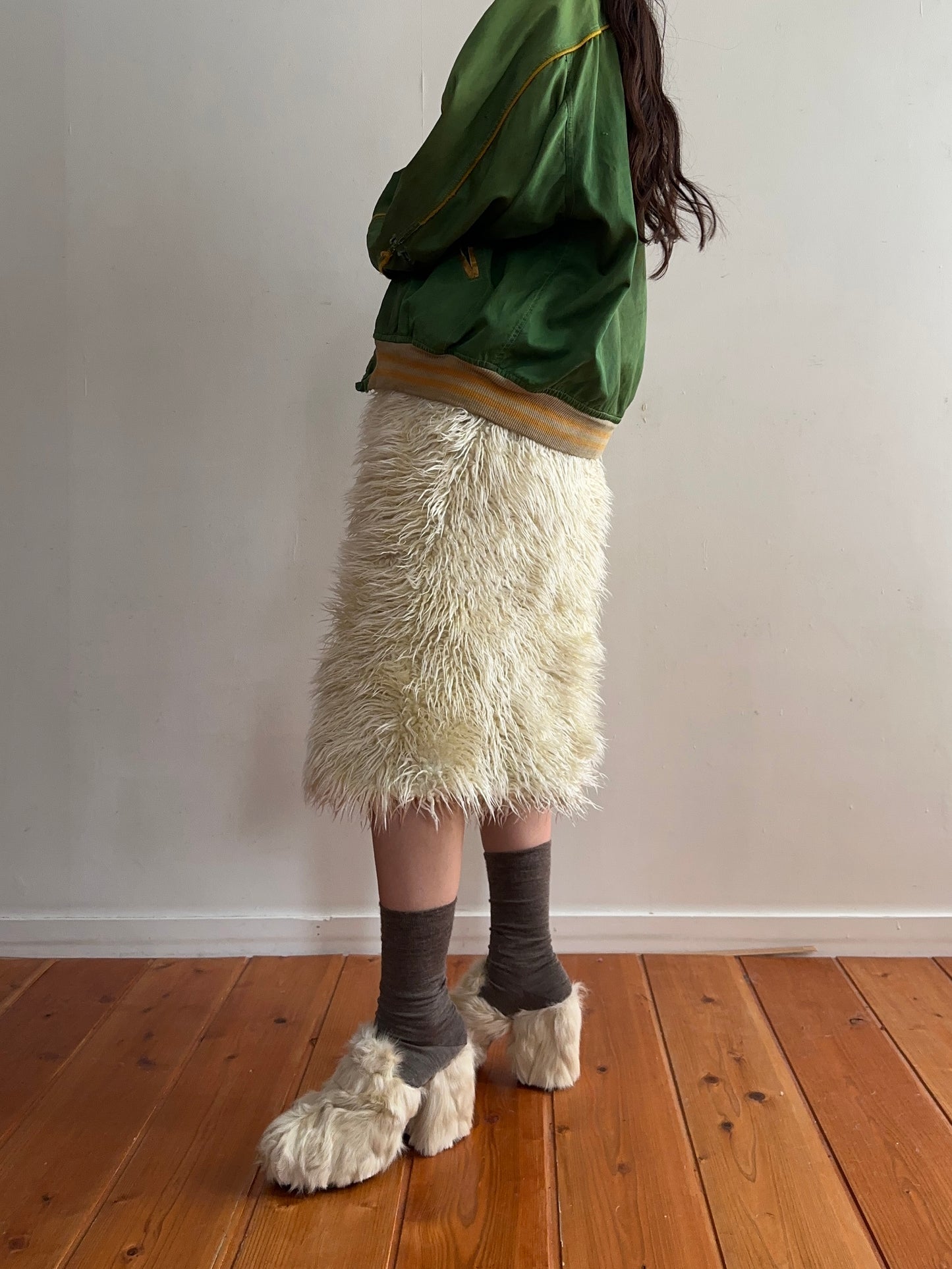 old fur half pants / polar bear