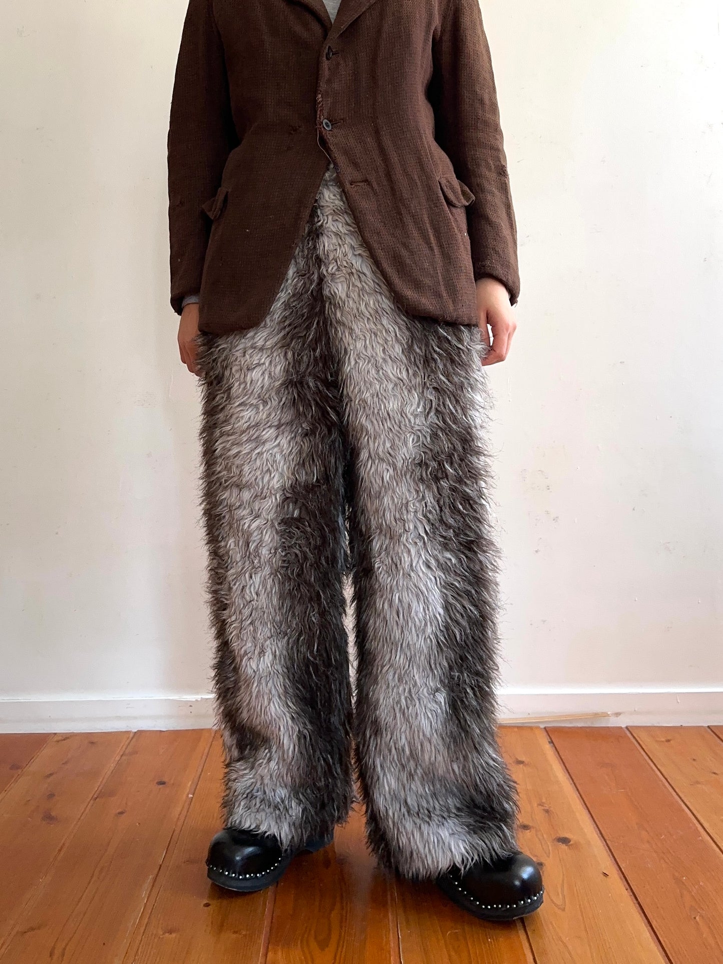old fur pants / silver×grayish brown