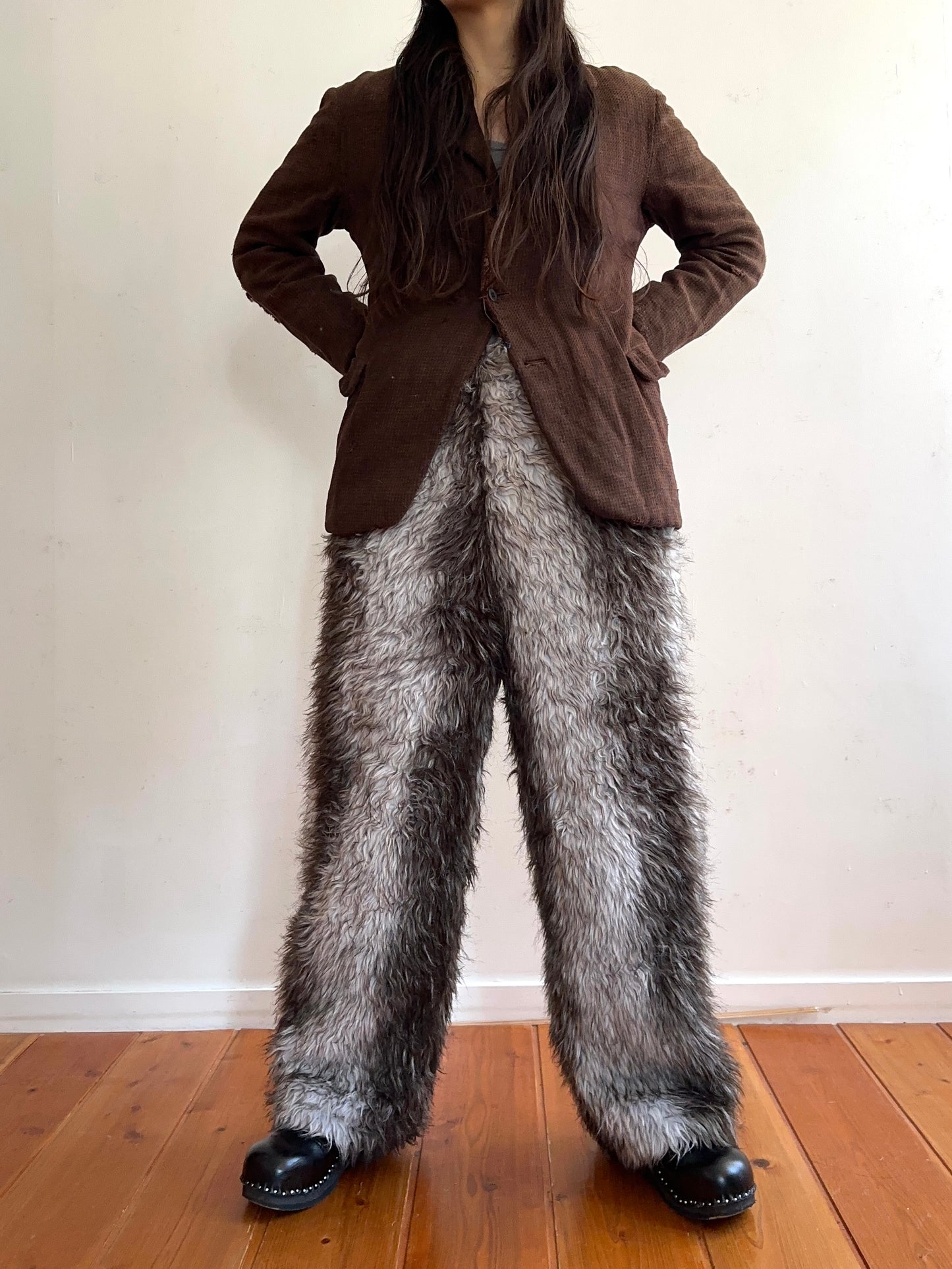 old fur pants / silver×grayish brown
