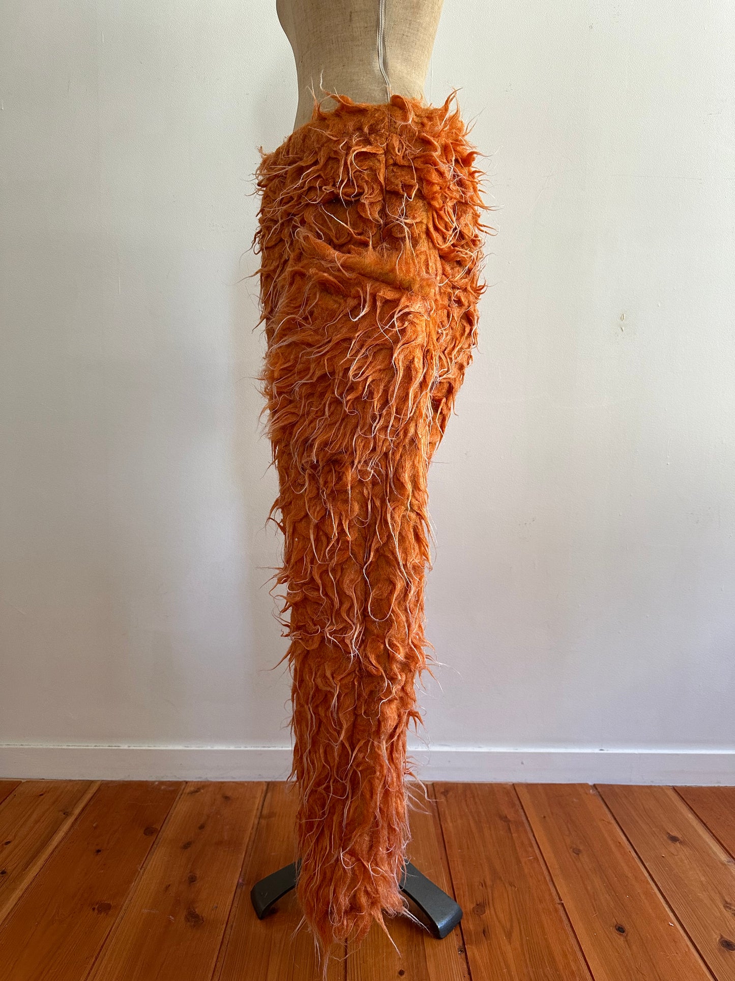 old fur slim pants /orange