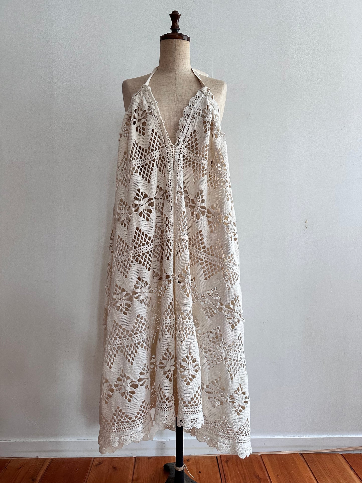 old crochet lace little change skirt