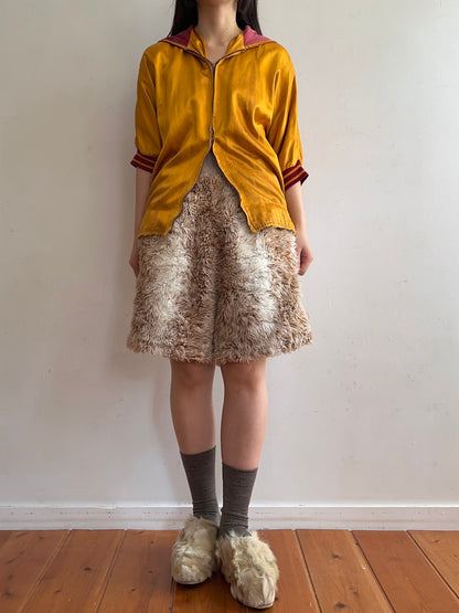 old fur short pants / spaniel