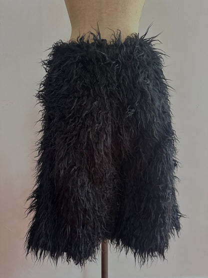 old fur half pants / black