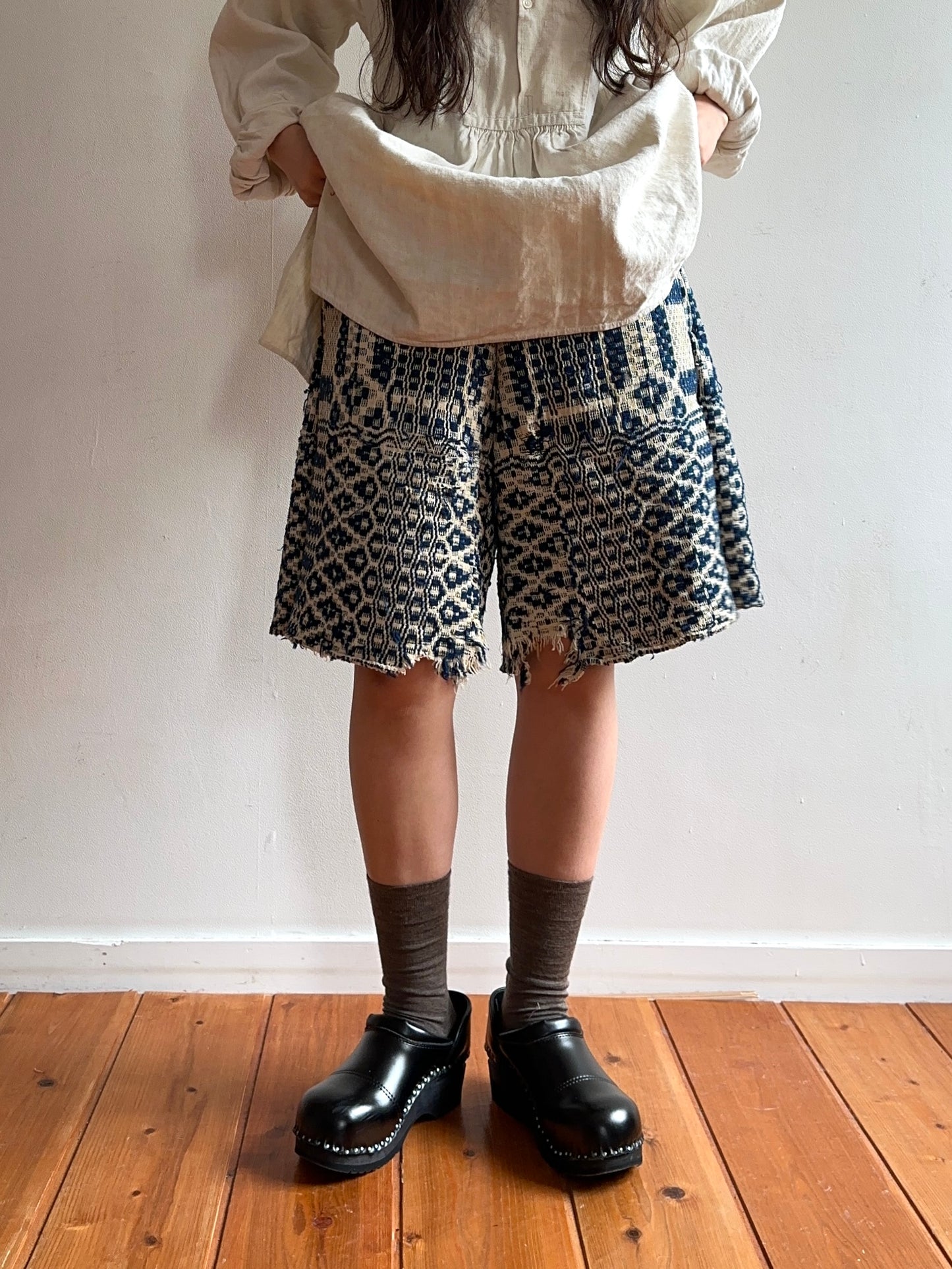 old coverlet short pants / navy