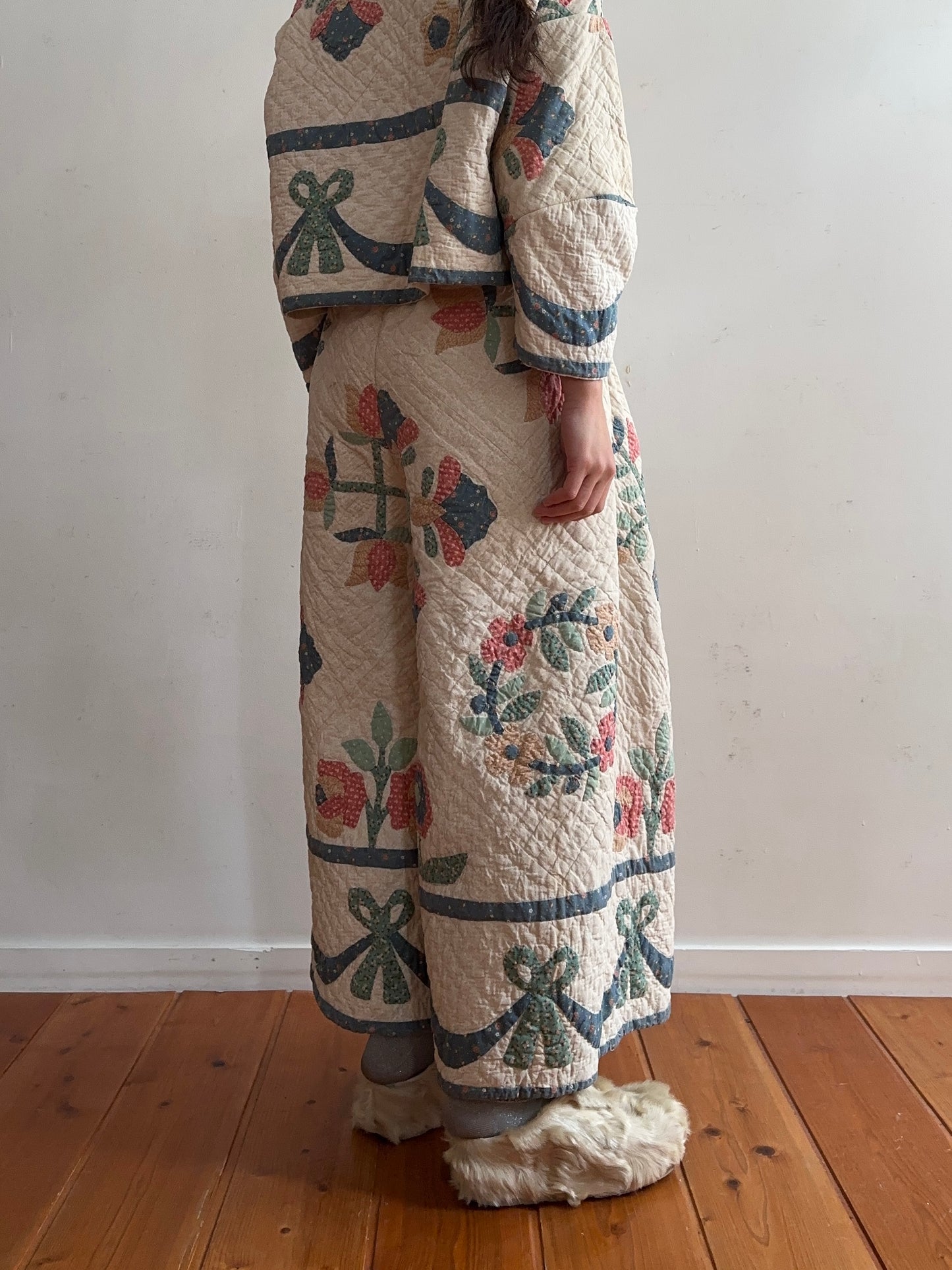 old quilt many tuck pants