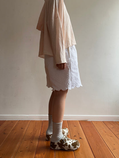 old fabric short pants