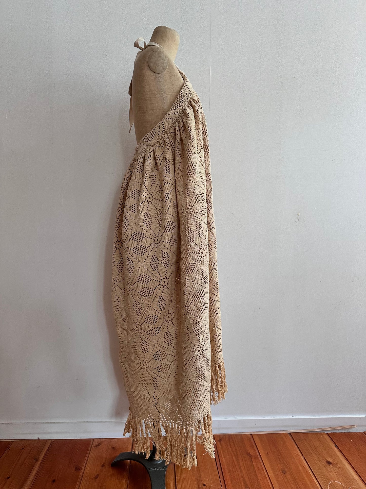 old lace gather skirt