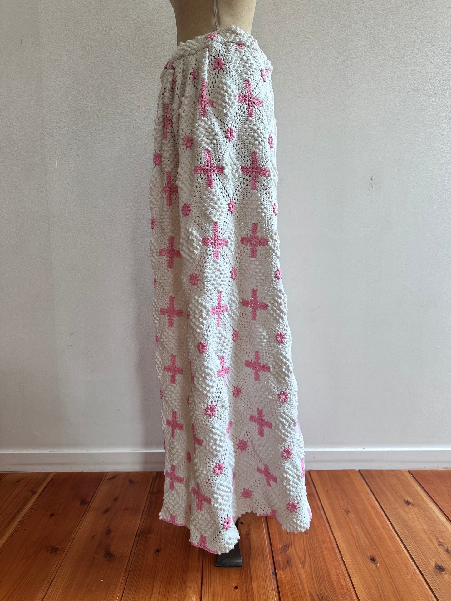 old crochet lace many tuck pants