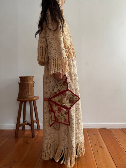 old lace gather skirt