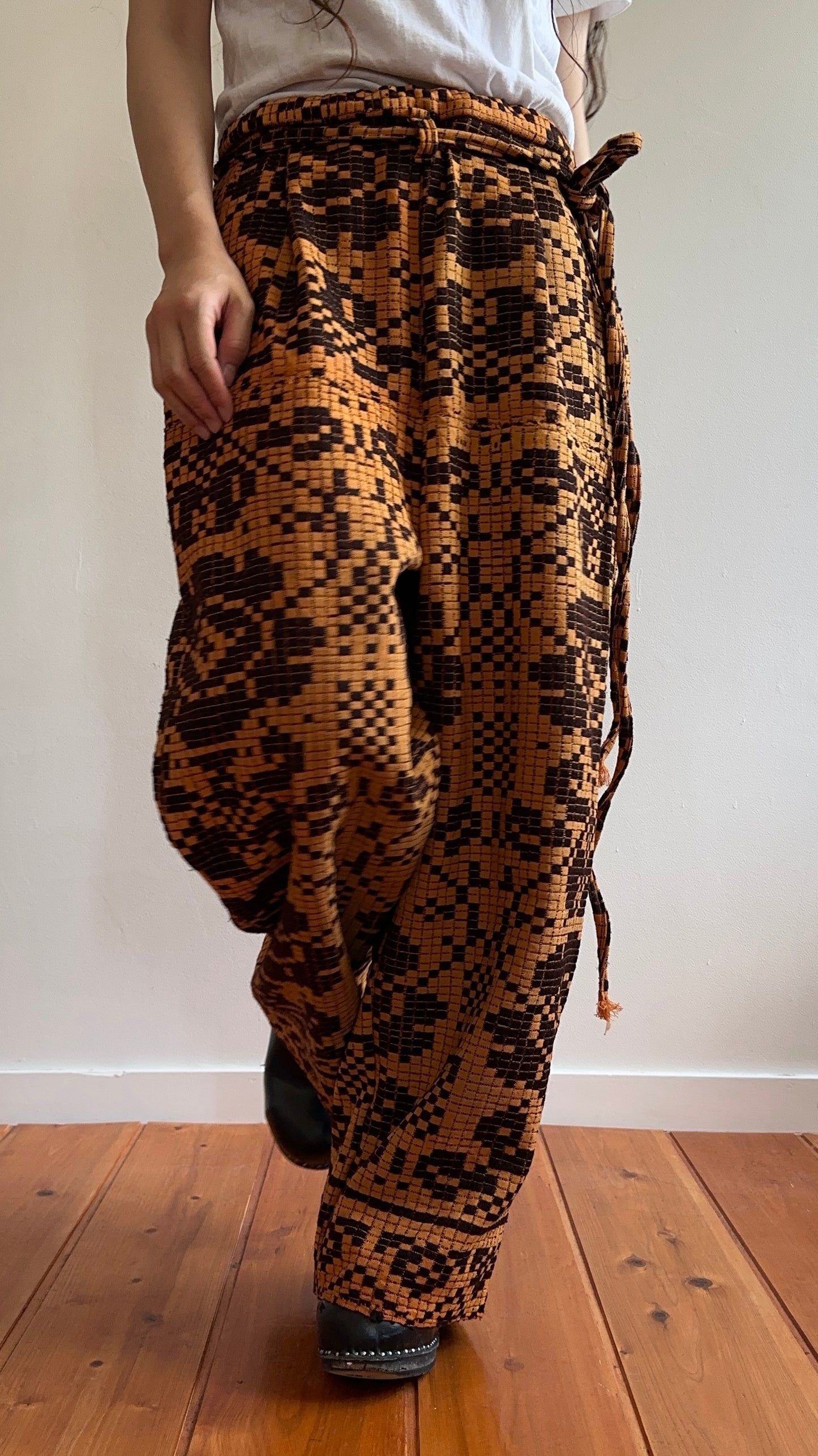 old coverlet tuck wide pants