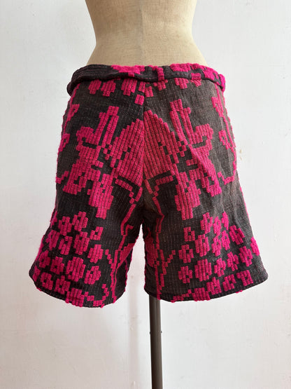 old coverlet short pants