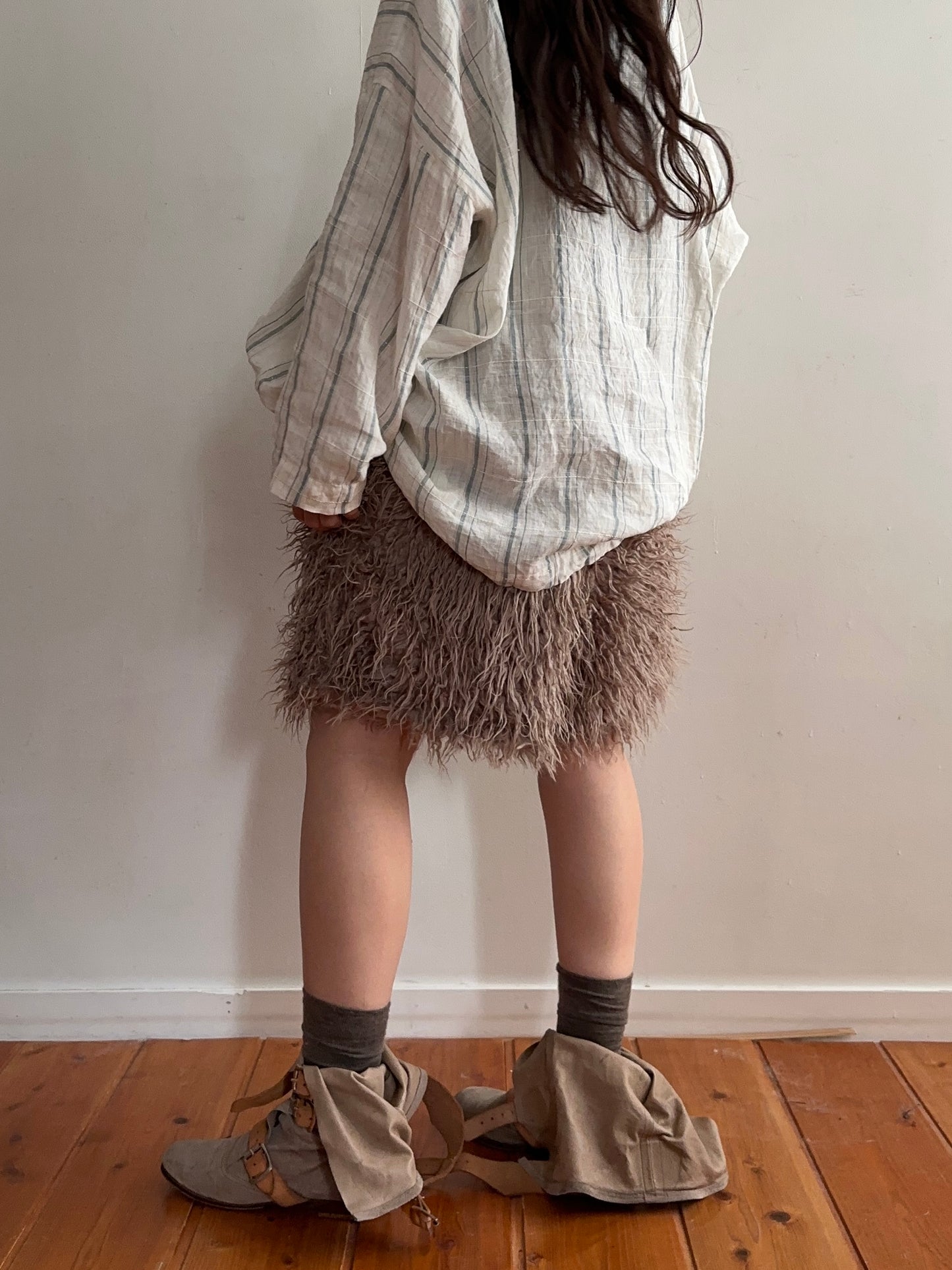 old fur short pants /grayge