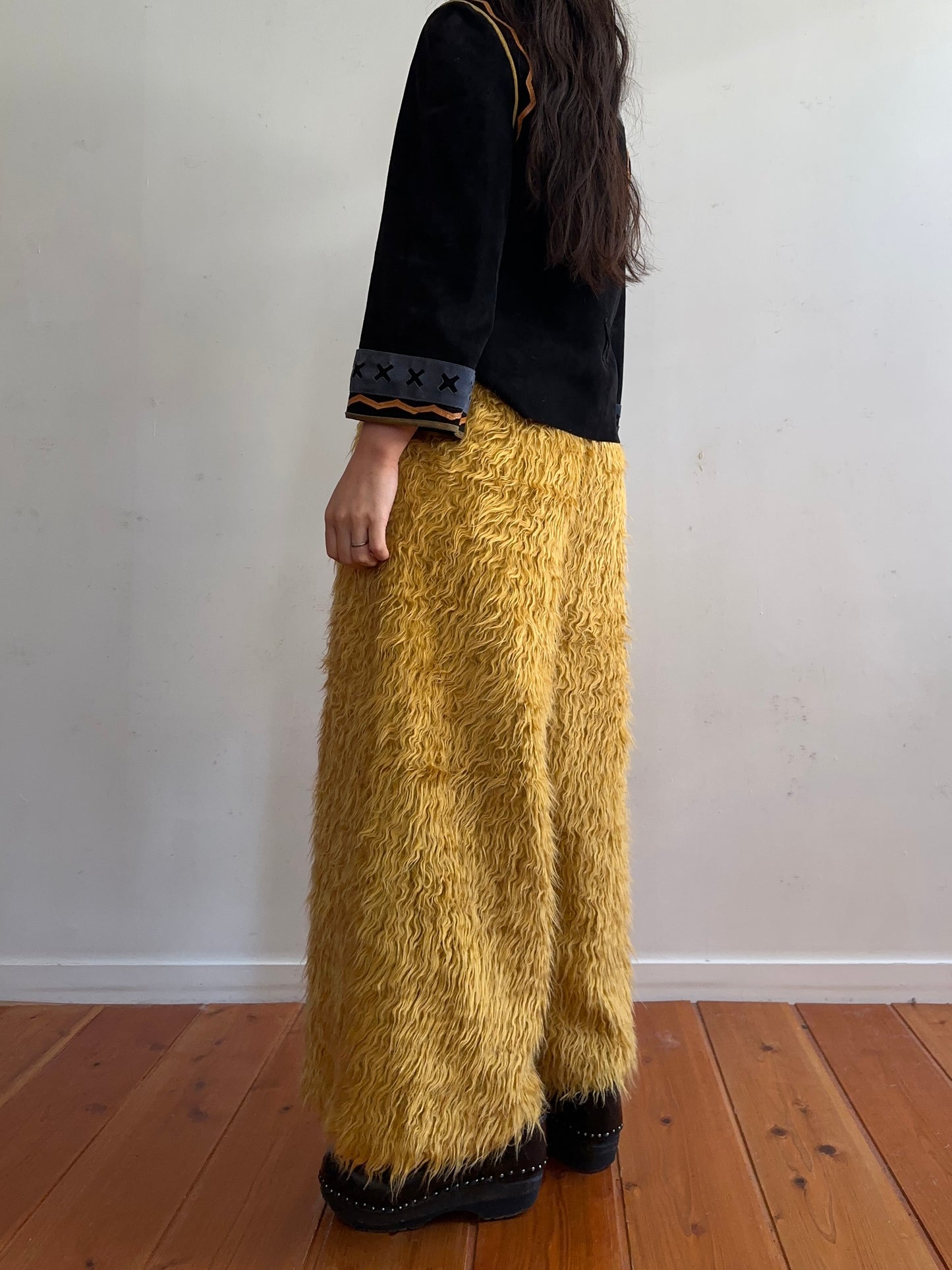 old fur wide pants / mustard