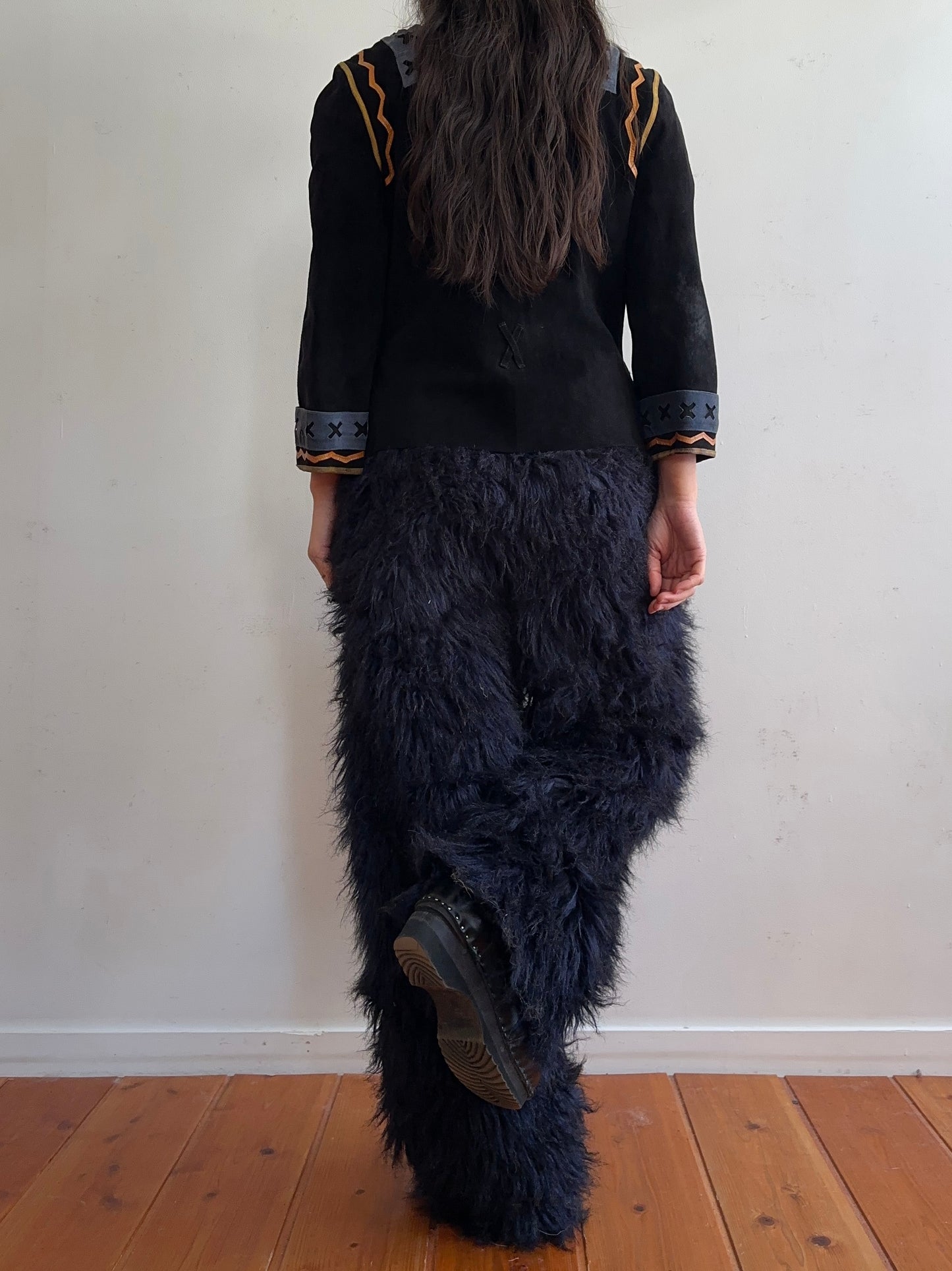 old fur pants / navy