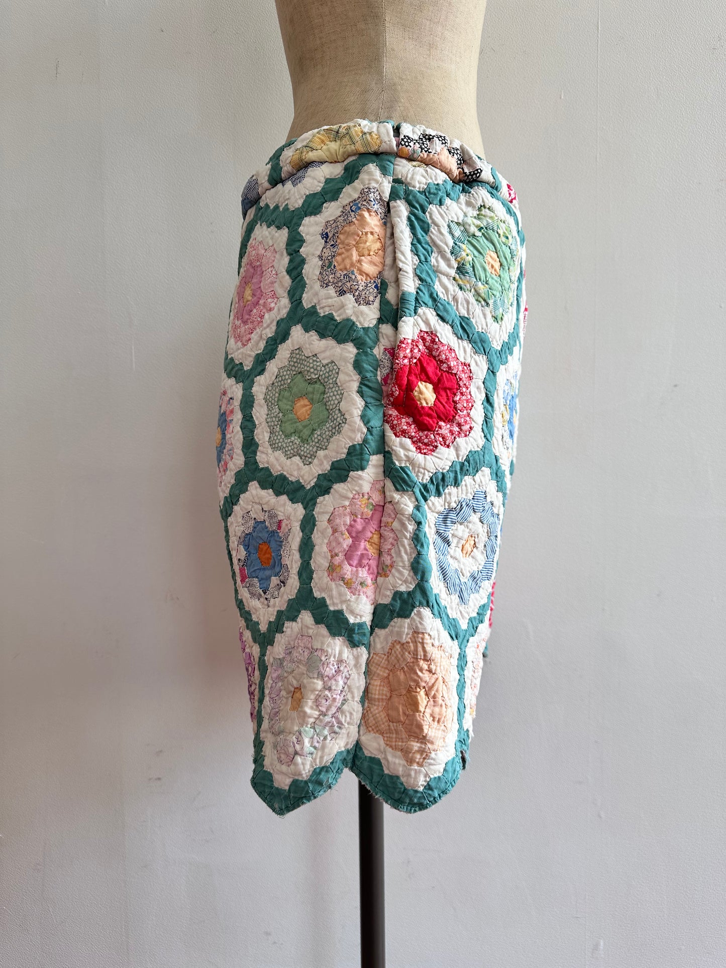 old quilt short pants