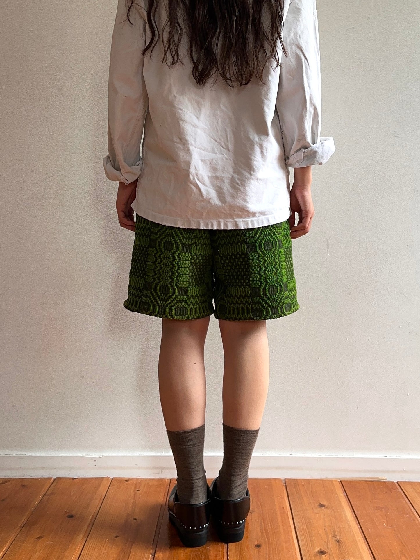 old coverlet short pants / green