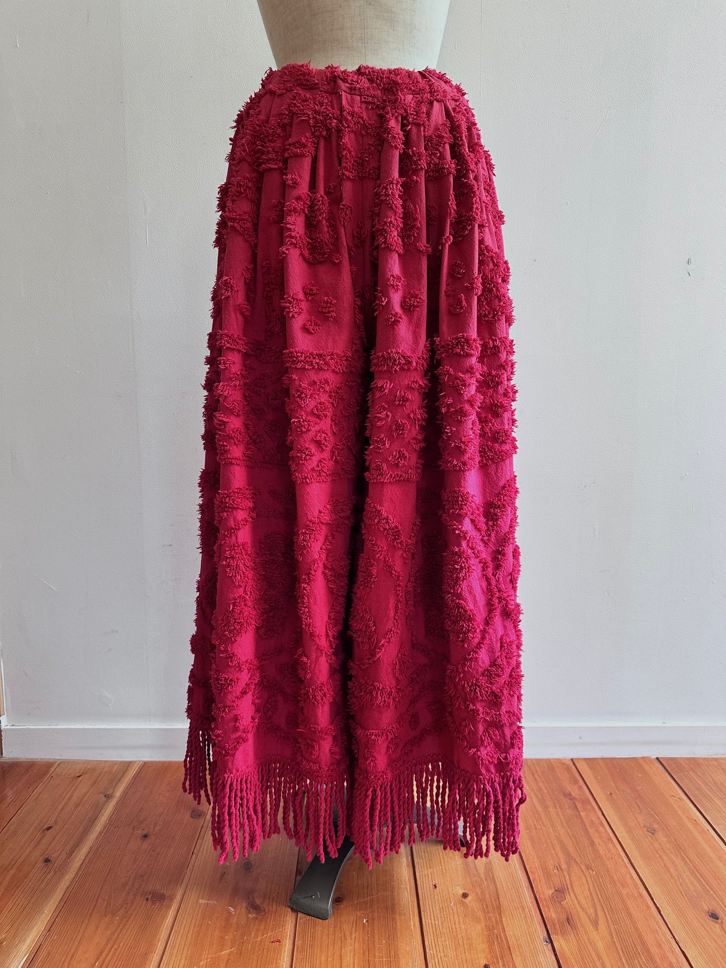 old chenille many tuck pants / ruby