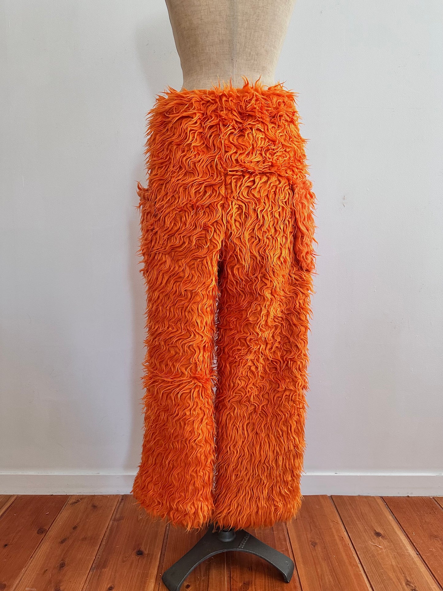 old fur pants  / orange