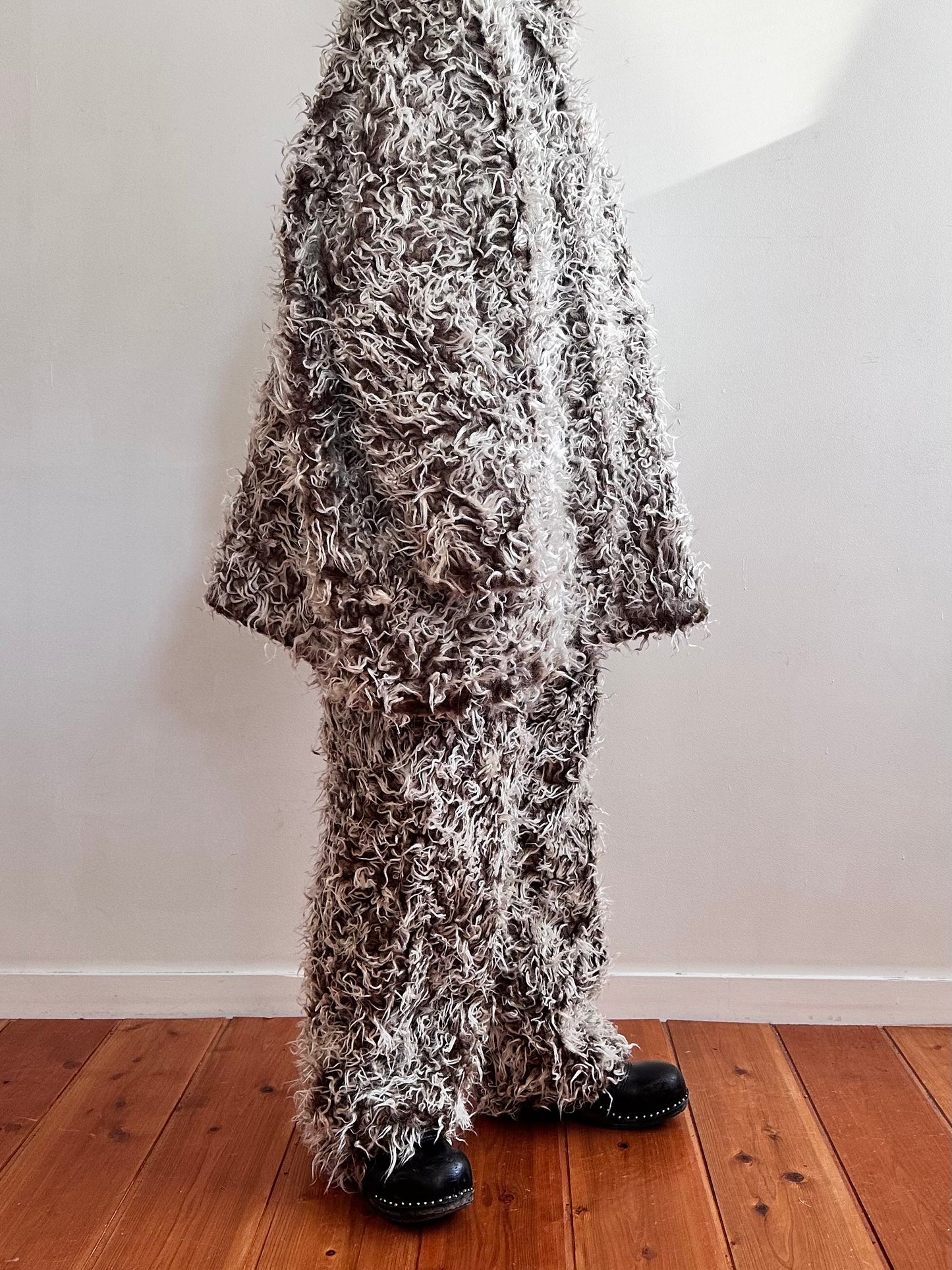 old fur pants/ brown×silver