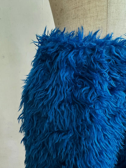 old fur short pants / blue
