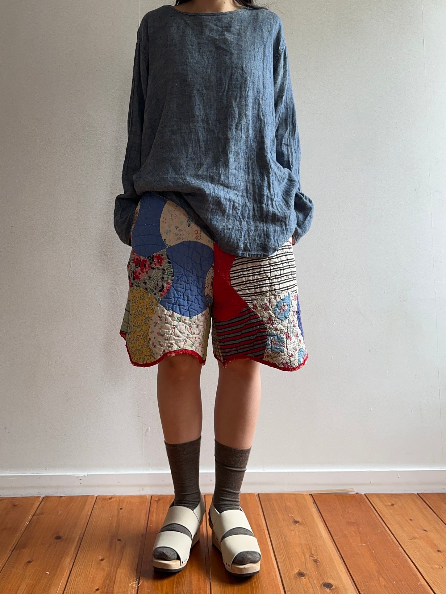 antique quilt short pants