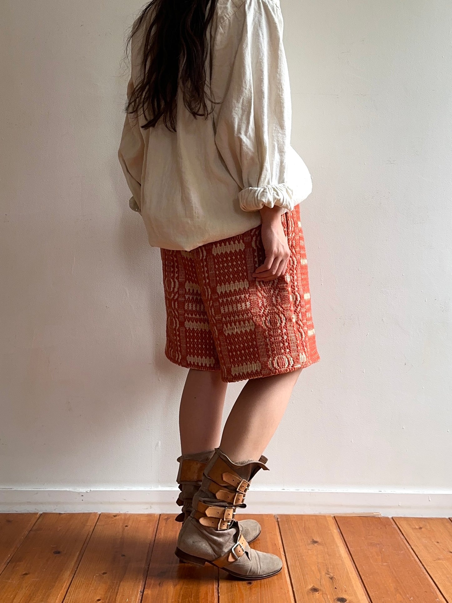 old coverlet short pants / terracotta