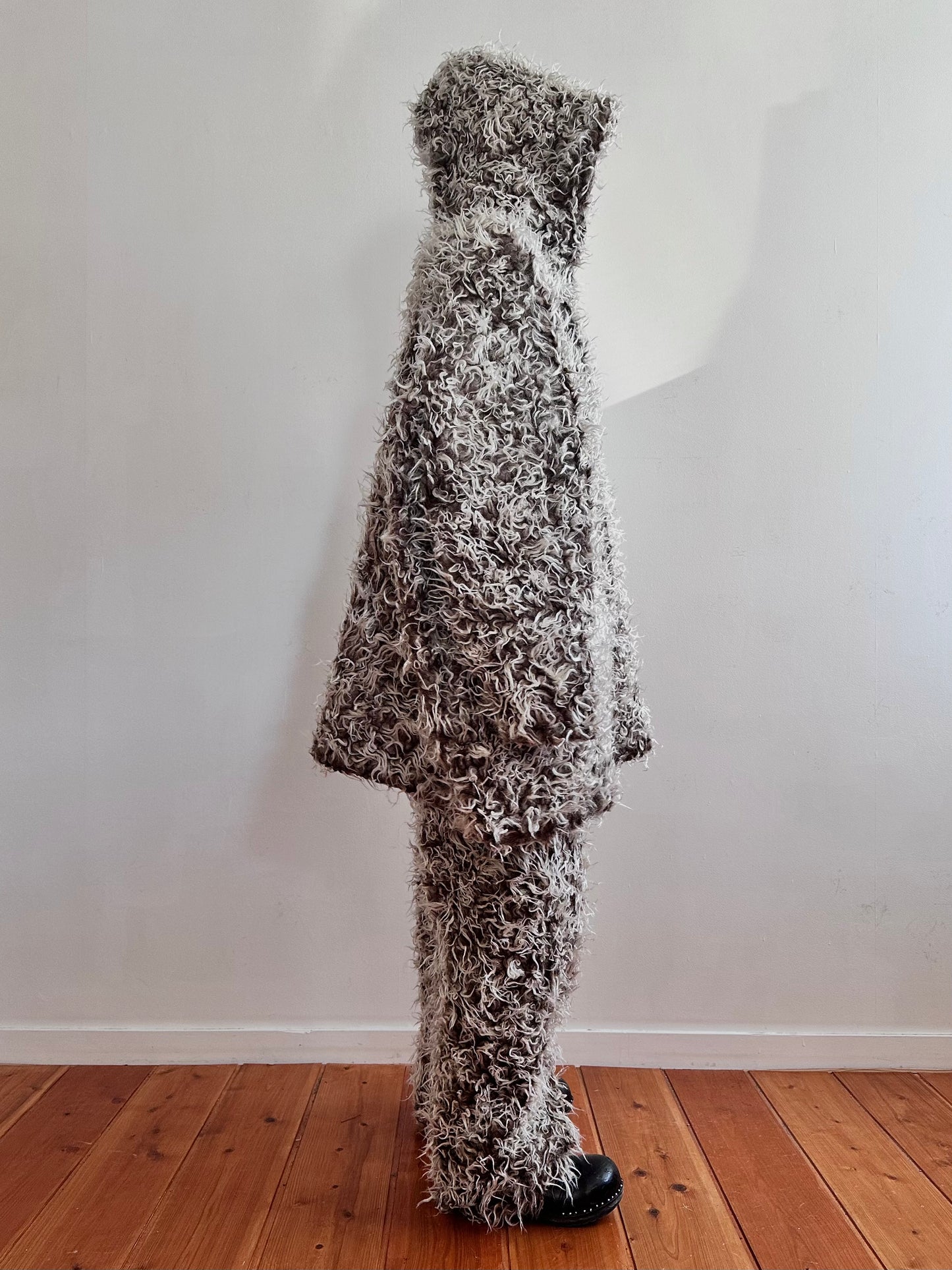 old fur pants/ brown×silver