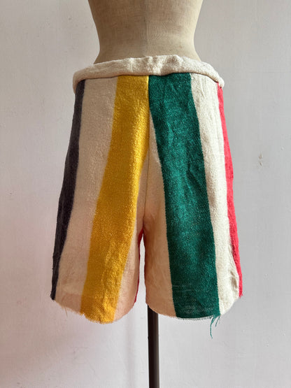 old blank short pants / stripe