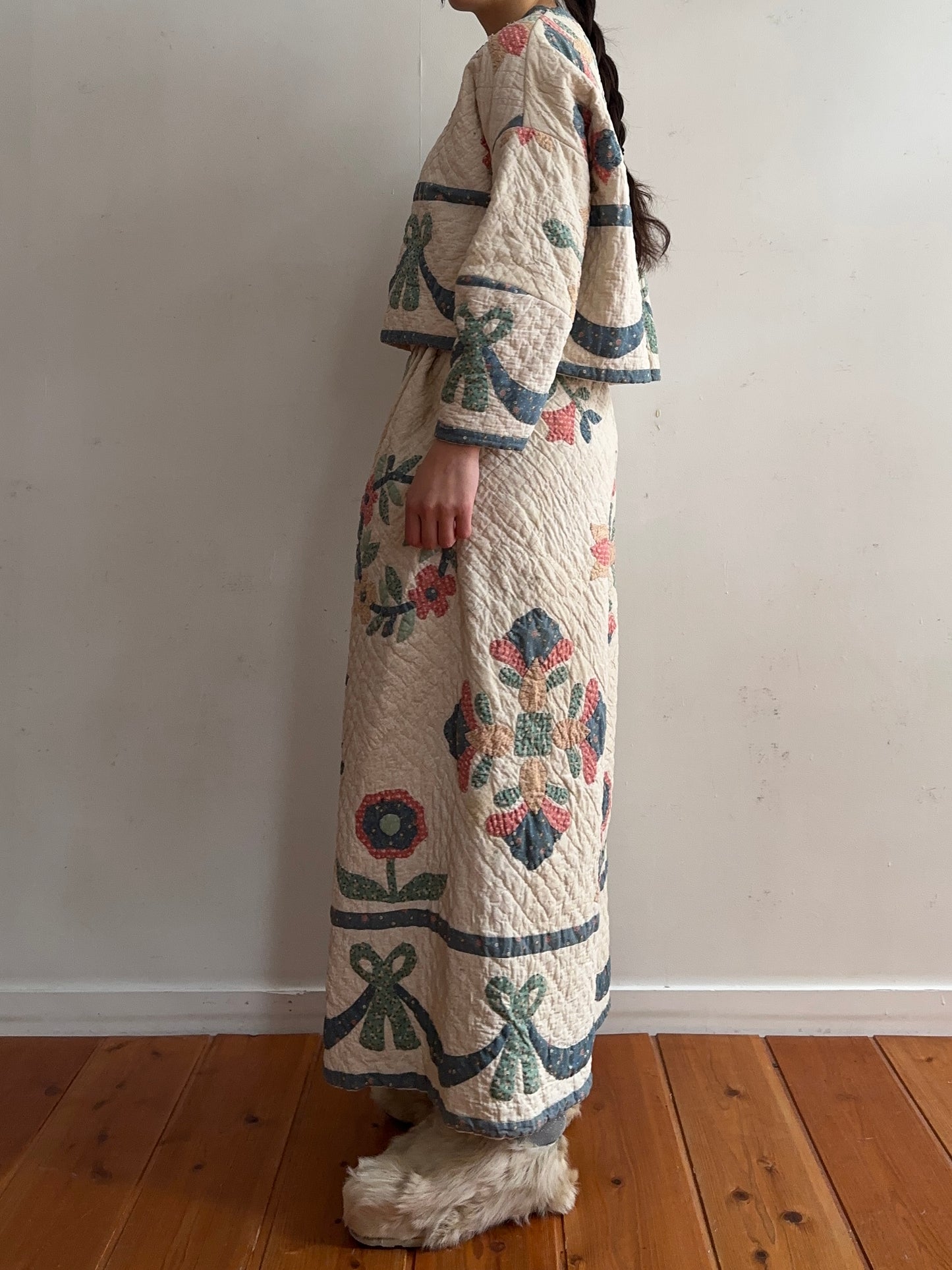 old quilt many tuck pants